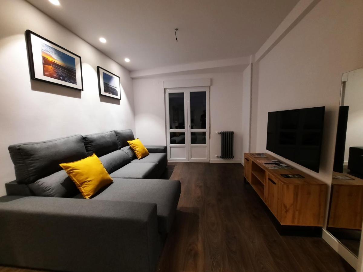 Apartamento Centro Gijon Con Wifi Gratis Y Parking Publico Proximo Incluido Luaran gambar