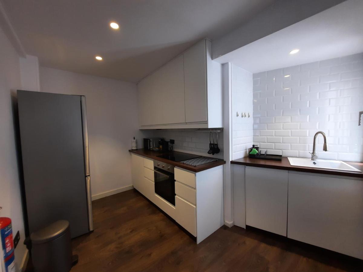 Apartamento Centro Gijon Con Wifi Gratis Y Parking Publico Proximo Incluido Luaran gambar