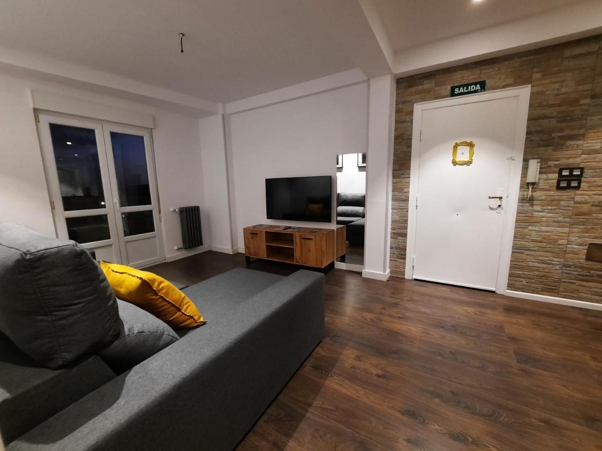 Apartamento Centro Gijon Con Wifi Gratis Y Parking Publico Proximo Incluido Luaran gambar